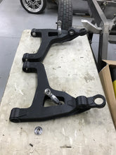 Load image into Gallery viewer, C8 Front Lower Control Arms
