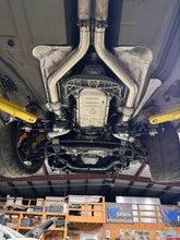 Load image into Gallery viewer, 2005 - 2010 Chrylser 300C 5.7 Twin Turbo System
